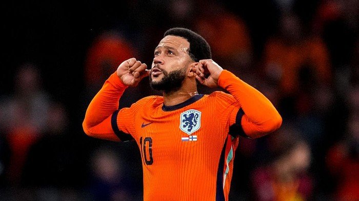 Depay Bersinar, Belanda Menang 4-0 Atas Finlandia