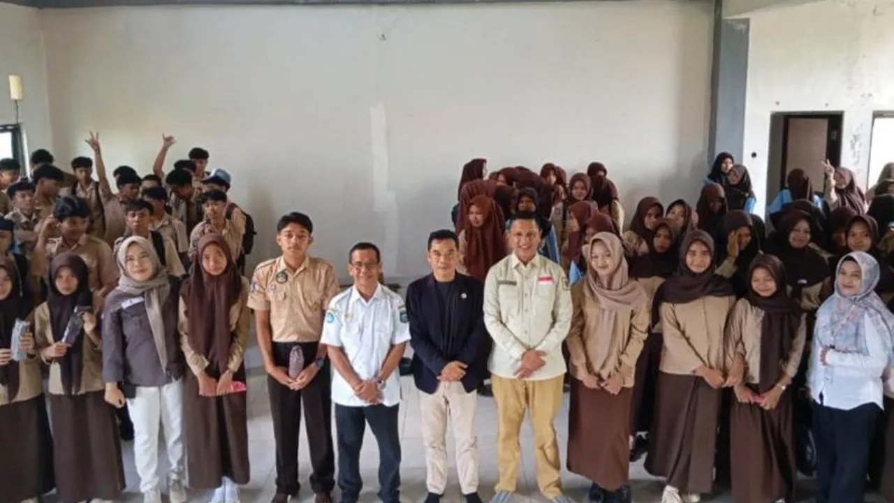 Bawaslu Lombok Tengah Gencarkan Edukasi Pemilih Pemula, Perkuat Pengawasan Partisipatif Pemilu