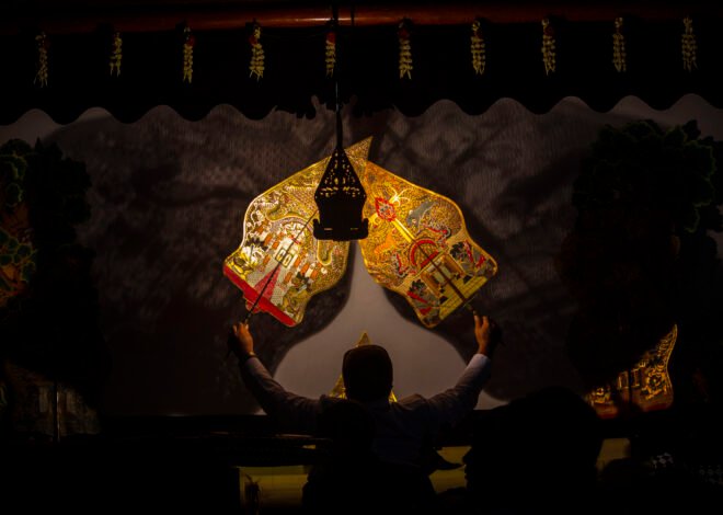 Wayang Kulit: Seni Bayangan Indonesia yang Mendunia dan Sarat Sejarah