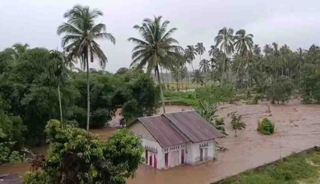 Bekasi Bersiap Hadapi Bencana Hidrometeorologi: Pemkab Tingkatkan Kesiapsiagaan