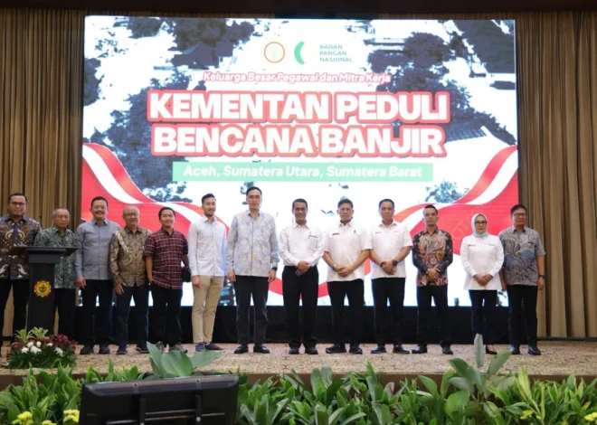 Mentan Salurkan Bantuan untuk Korban Banjir Aceh–Sumatera