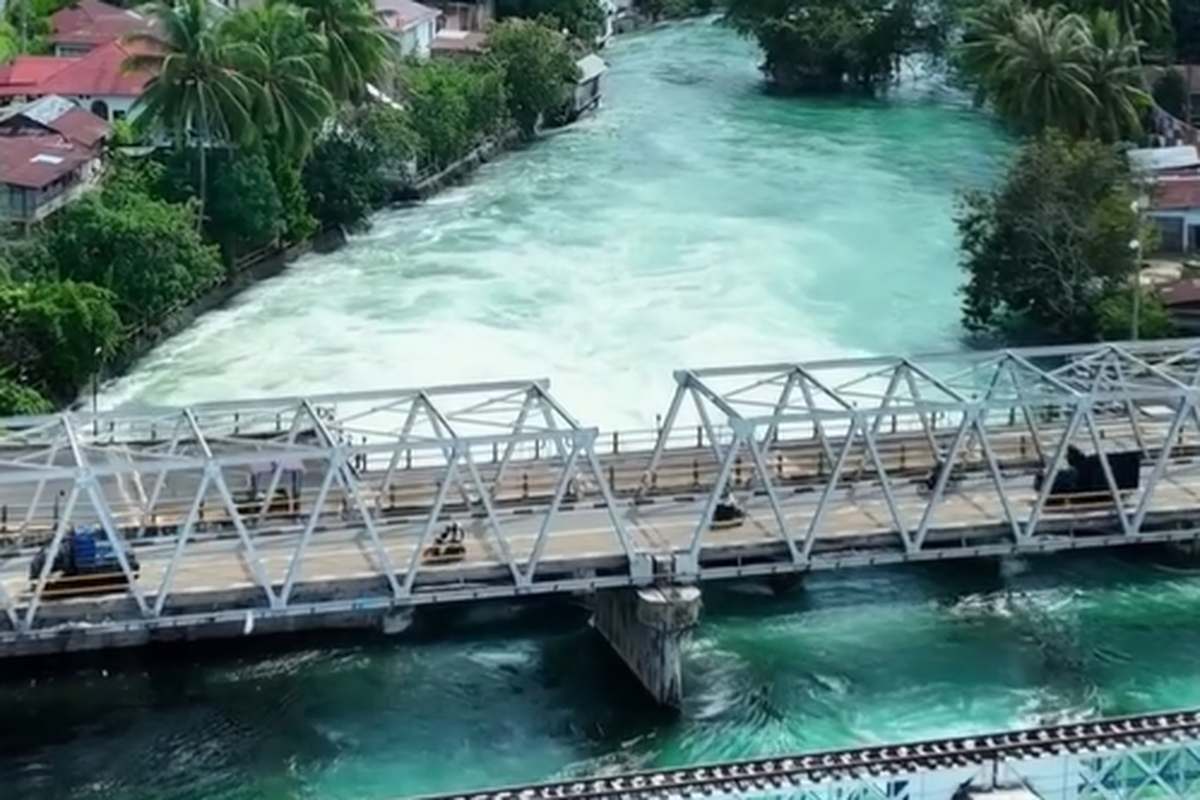 Viral! Air Danau Singkarak Kini Jernih Usai Banjir Besar Sumatera, Warganet Takjub