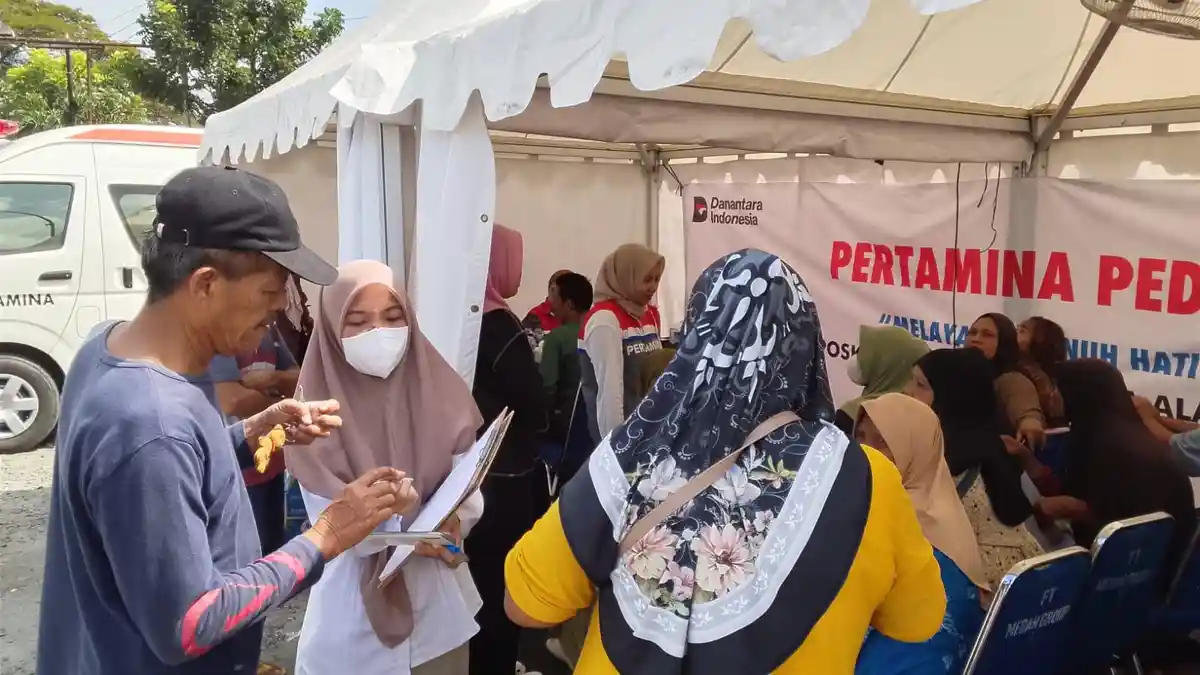Posko Layanan Kesehatan Dibuka di Depan Fuel Terminal Medan untuk Korban Banjir