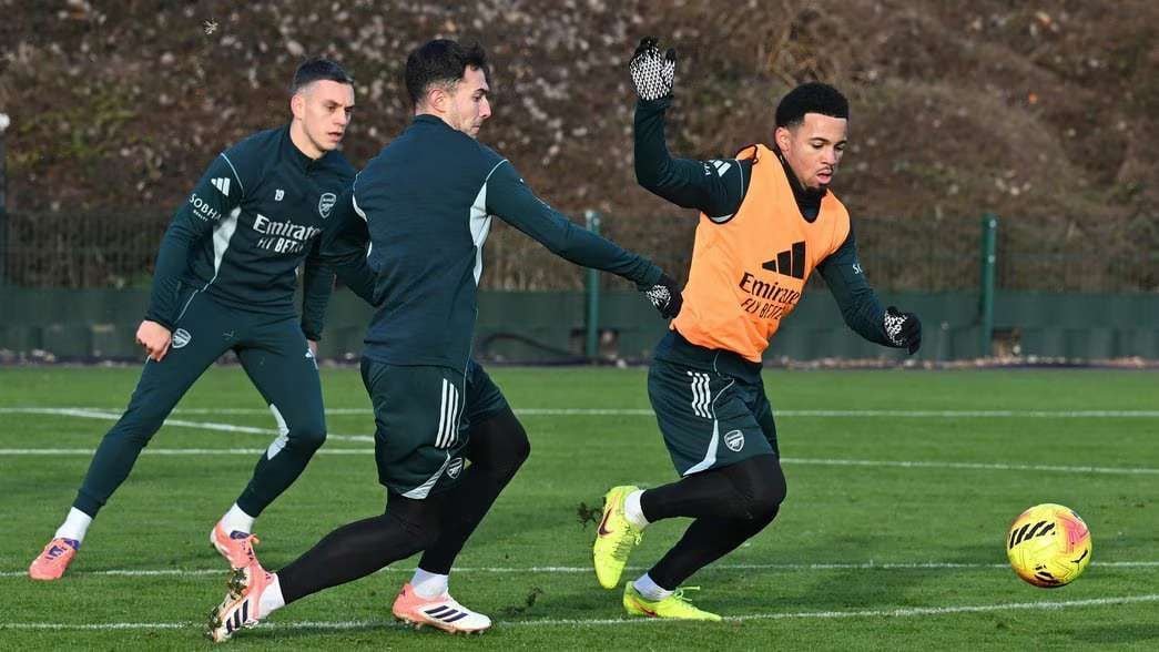 Hadapi Brighton, Arsenal Siap Pertahankan Puncak Klasemen