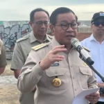 Pramono Dorong Percepatan Tanggul Pantai Jakarta