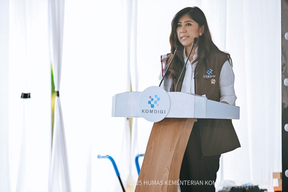 Pemerintah Percepat Konektivitas Internet, Menkomdigi Meutya Beri Penjelasan