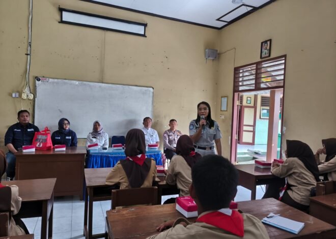 Jasa Raharja Sukoharjo dan Tim Pembina Samsat Sukoharjo Edukasi Kepatuhan Pajak di SMKN 6 Sukoharjo