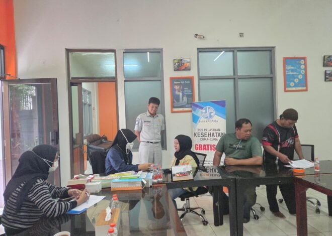 Perkuat Keselamatan Berkendara, Jasa Raharja karawang Gelar Pengobatan Gratis di PO Berlio