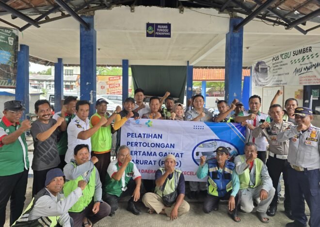 Jasa Raharja Cabang Cirebon Gelar Pelatihan Pertolongan Pertama Gawat Darurat (PPGD) Dan Berikan Layanan Kesehatan Gratis di Terminal Type B Kec Sumber Kab Cirebon
