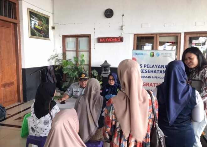 Jasa Raharja Sumatera Barat Hadirkan Pelayanan Kesehatan Gratis di Stasiun KAI Padang, Perkuat Upaya Preventif Keselamatan Transportasi