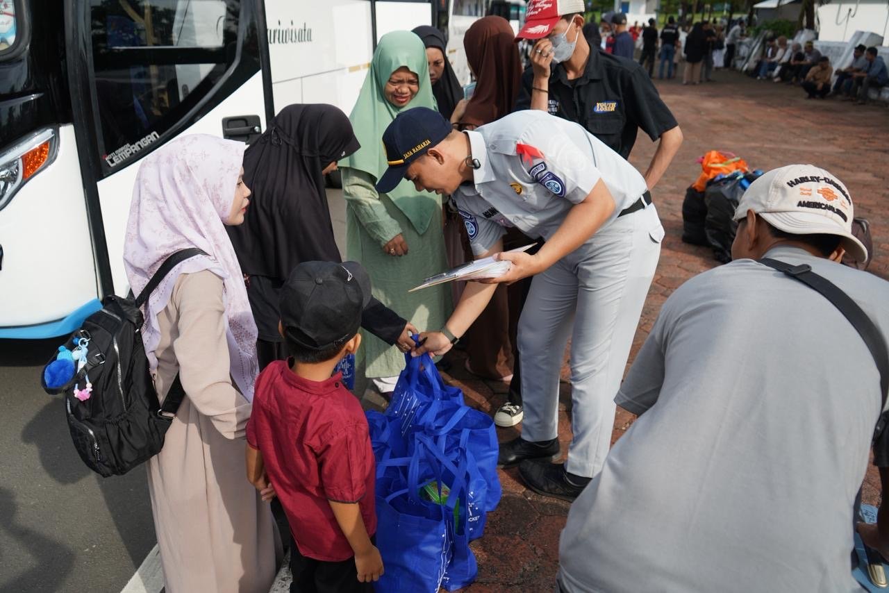 Perkuat Sinergi Keselamatan, Jasa Raharja dan Pemprov Sulsel Berangkatkan Ratusan Pemudik