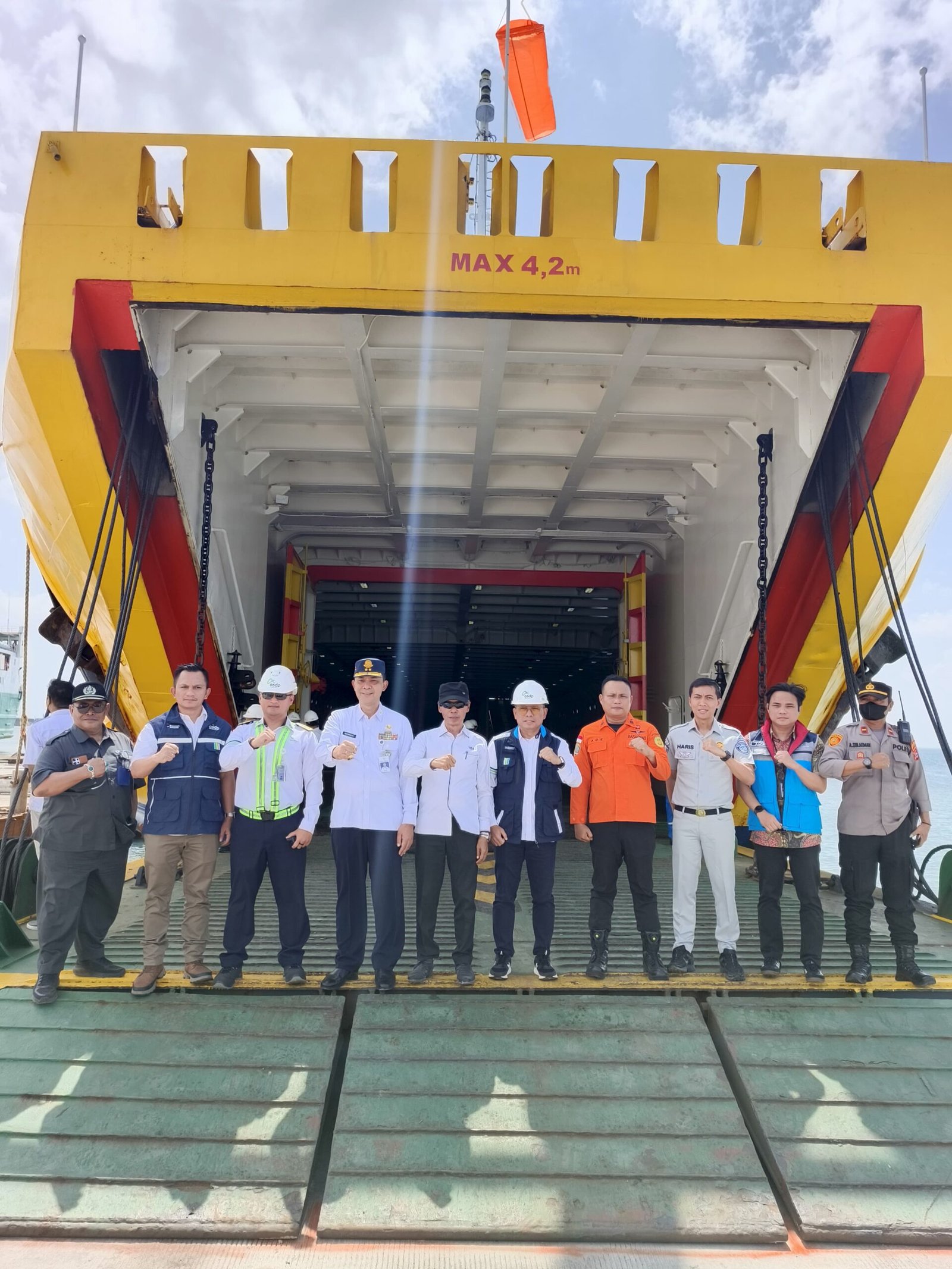 Uji Coba Sandar Kapal Penyeberangan di Dermaga PT. Bandar Bakau Jaya, Bojonegara