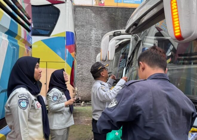 Rampcheck Bus Pariwisata Sriwijaya Transport dan Mata Trans Jelang Angkutan Lebaran 2026