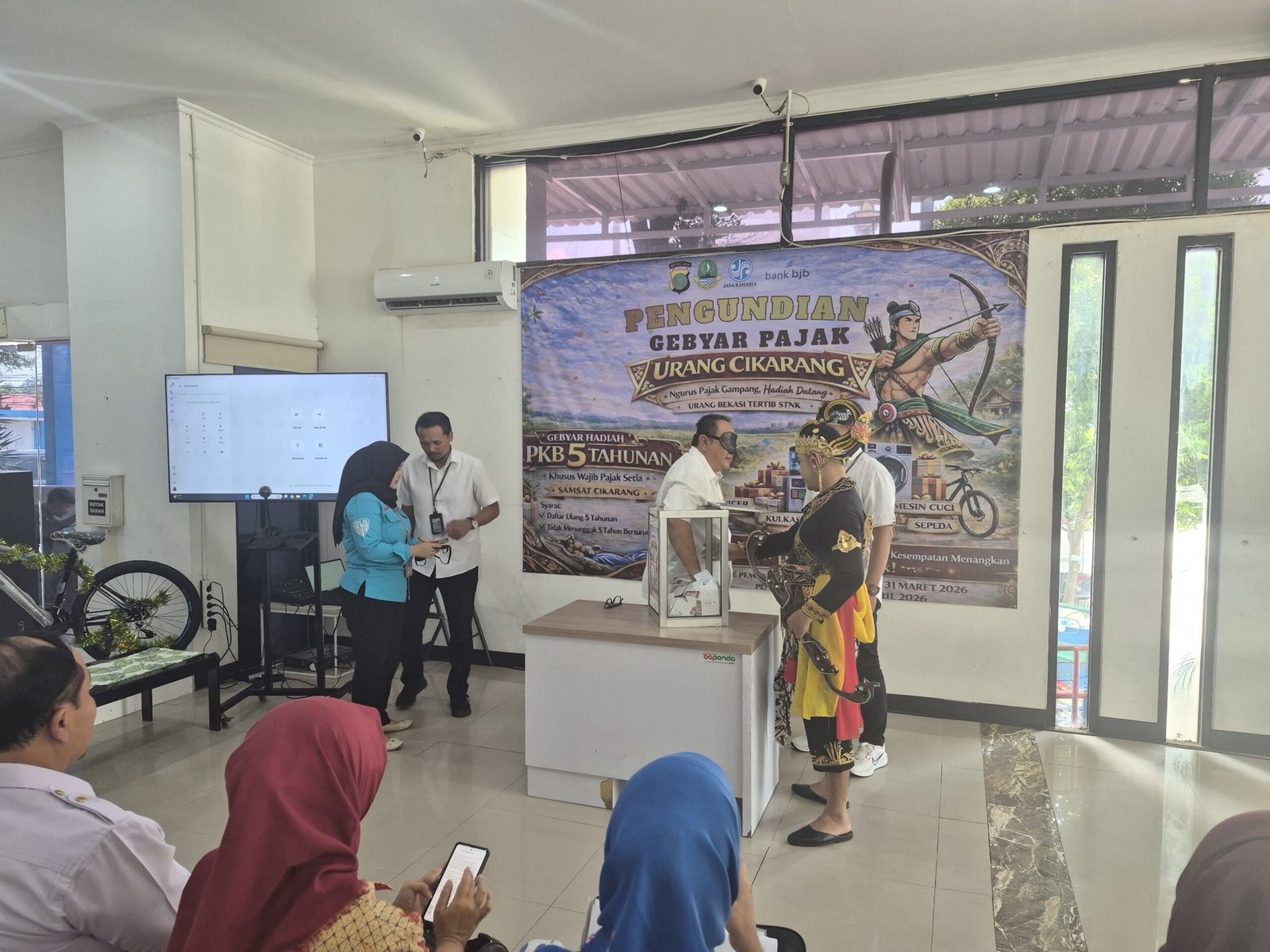 Pengundian Gebyar Pajak “Urang Cikarang” di Kantor Samsat Kab Bekasi