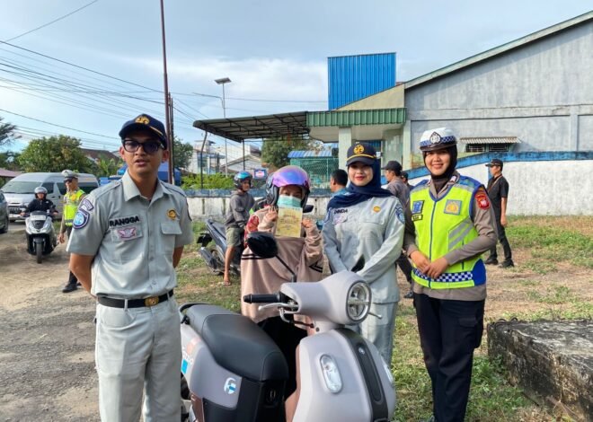 Jasa Raharja Singkawang Gencarkan Sosialisasi Program Reward Emas Saat Operasi Gabungan