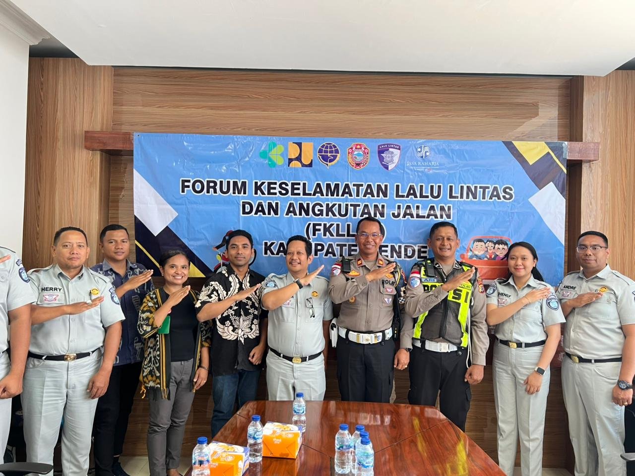 Jasa Raharja Ende Gelar Forum Lalu Lintas Angkutan Jalan Bahas Evaluasi Kecelakaan, Perkuat Sinergi, Tekan Angka Kecelakaan Tiga Bulan Terakhir