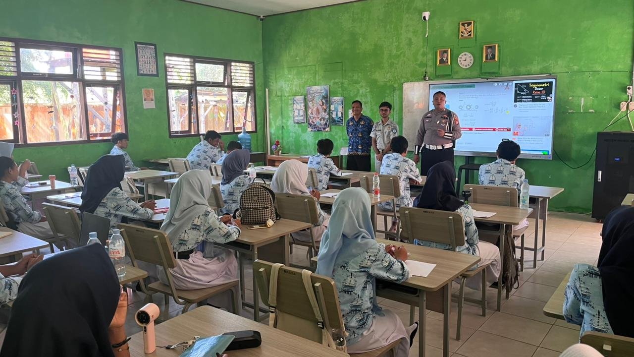 Pelajar Jadi Fokus, Jasa Raharja Kalteng dan Polres Sukamara Tanamkan Budaya Keselamatan di Jalan Raya
