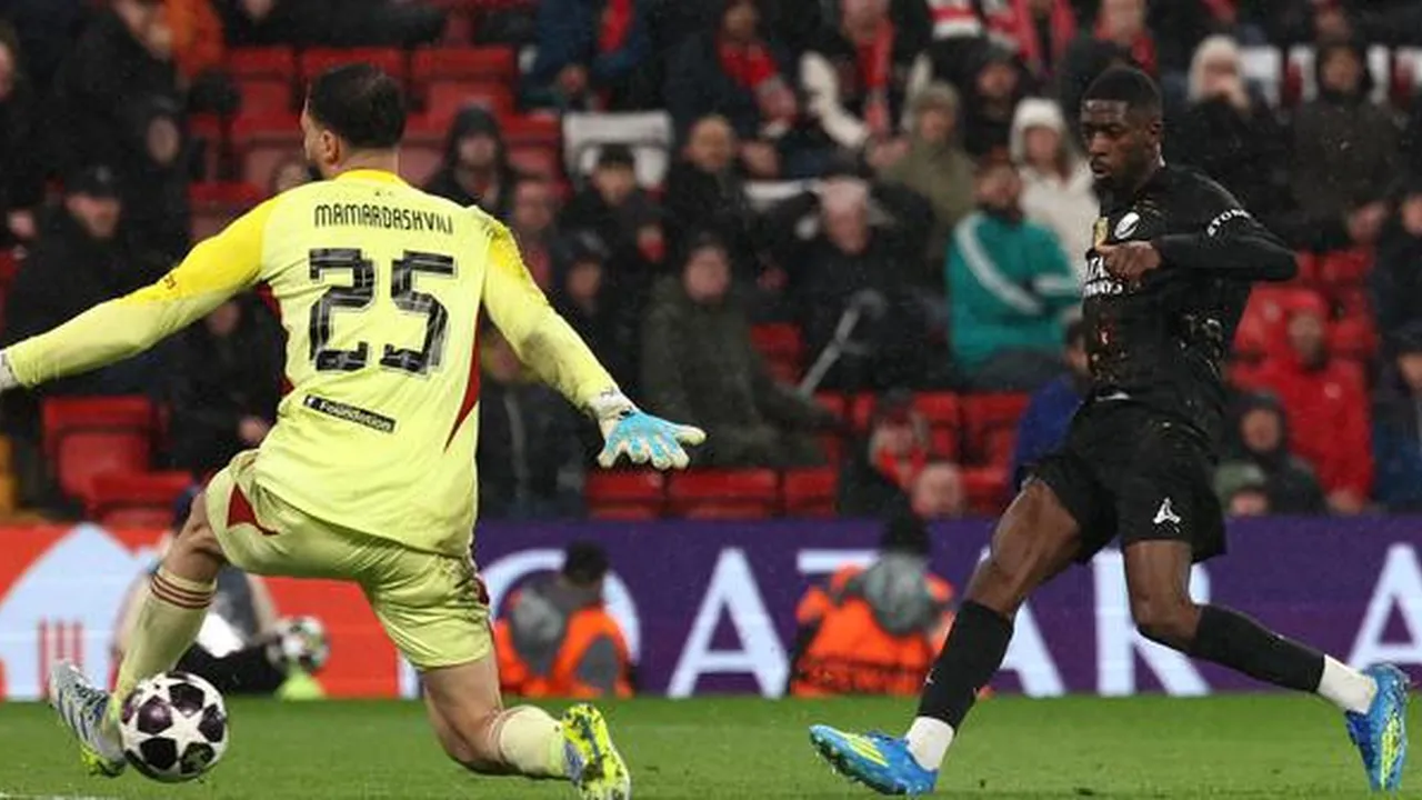 Luis Enrique Bawa PSG Terbang Tinggi, Rekor Baru Tercipta di Liga Champions