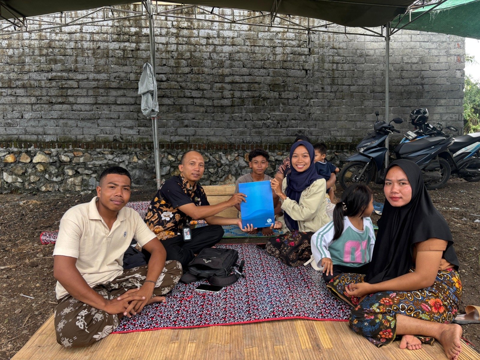 Jasa Raharja NTB Pastikan Hak Korban Terpenuhi Melalui Penyerahan Santunan Secara Simbolis di Lombok Timur