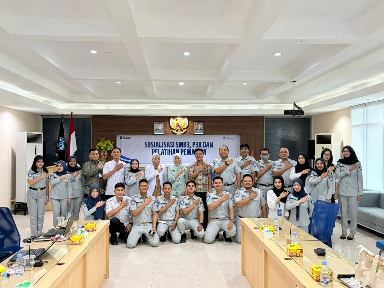 Jasa Raharja Lampung Perkuat Budaya Keselamatan Kerja melalui Sosialisasi SMK3, Pelatihan P3K dan Tanggap Darurat