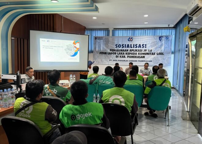 Jasa Raharja Cabang Pamekasan Bersama Unit Gakkum Satlantas Polres Pamekasan Gelar Sosialisasi Aplikasi JRKU Fitur Lapor Laka kepada Komunitas Ojek Online