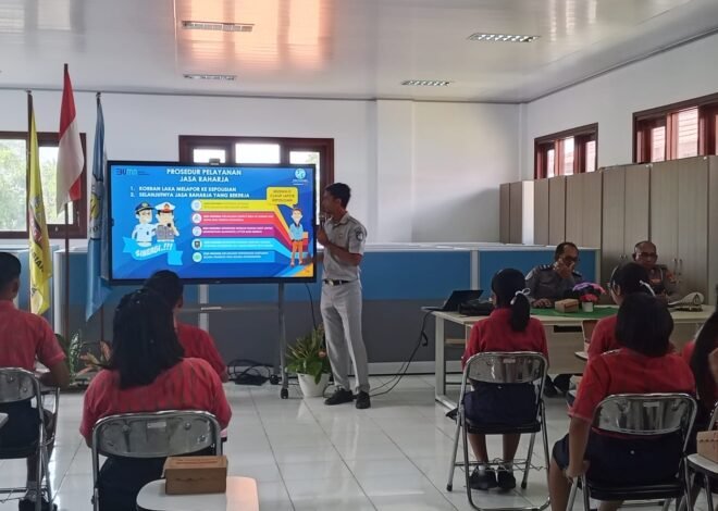 Tanamkan Budaya Tertib Berlalu Lintas Sejak Dini, Jasa Raharja Bali Edukasi Pelajar SMPN 5 Abiansemal