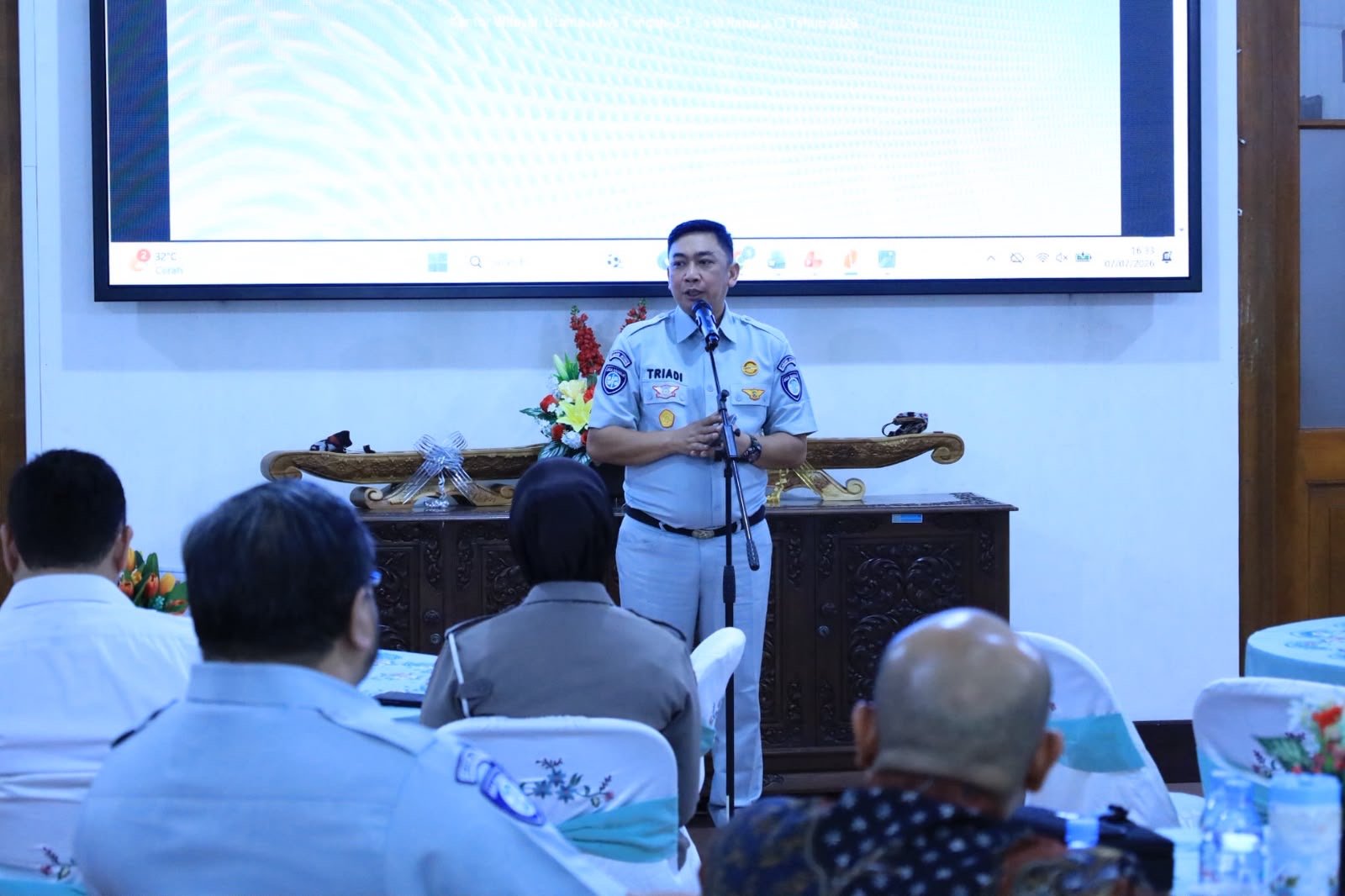 Optimalkan PKB dan SWDKLLJ 2026, Tim Pembina Samsat Jateng Gelar Roadshow Kolaborasi di Kudus