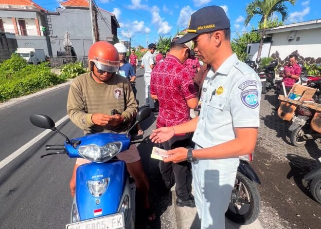 Tingkatkan Kepatuhan Wajib Pajak, Tim Pembina Samsat Badung Gelar Operasi Gabungan di Kuta Utara