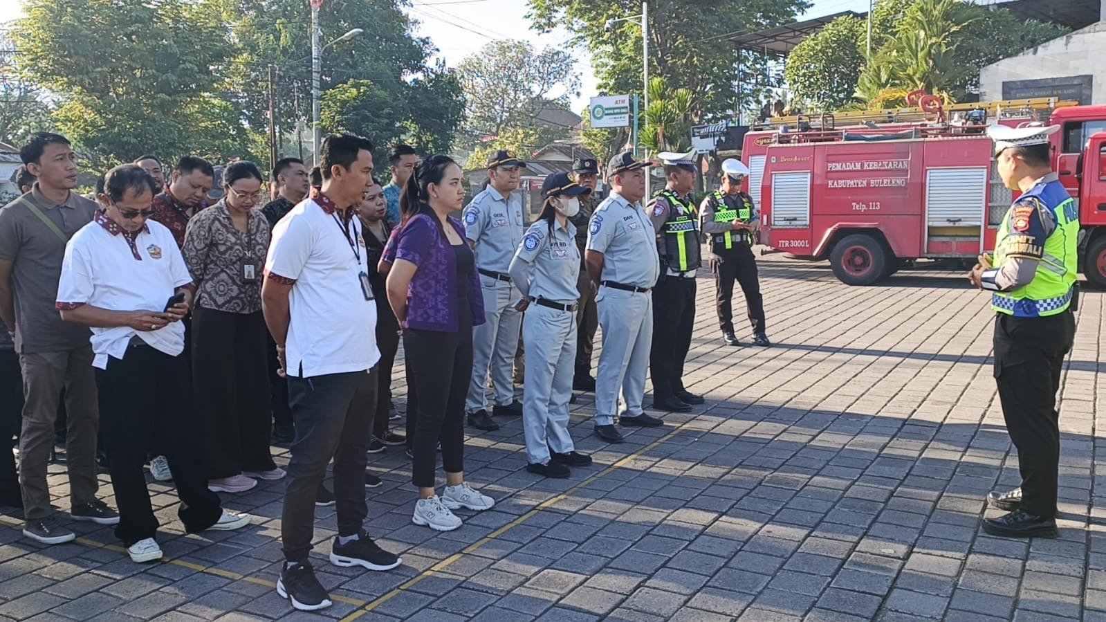 Jasa Raharja Singaraja Turut Berpartisipasi dalam Operasi Gabungan Samsat Buleleng di Taman Bung Karno