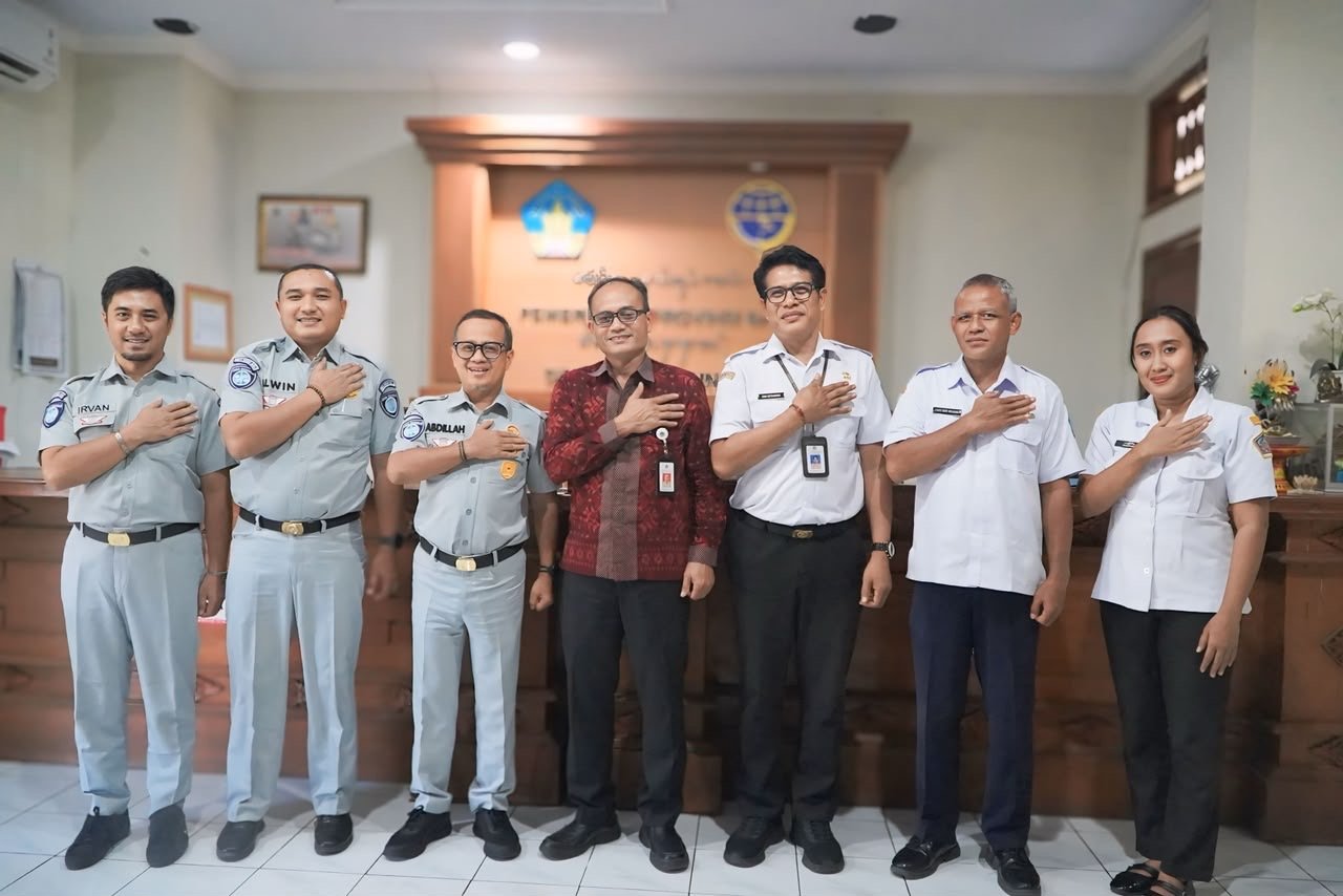 Sinergi PT Jasa Raharja (Persero) Wilayah Bali dan Dinas Perhubungan Provinsi Bali Tingkatkan Keselamatan Melalui Optimalisasi Edukasi Digital Terhadap Angkutan Umum