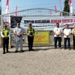 Jasa Raharja dan Satlantas Polresta Pati Laksanakan Action Plan FLLAJ melalui Pemasangan Papan Imbauan Keselamatan di Kawasan Industri