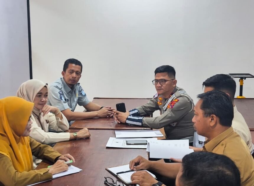Permudah Layanan Masyarakat, Tim Pembina Samsat Pelaihari Gandeng BUMDes