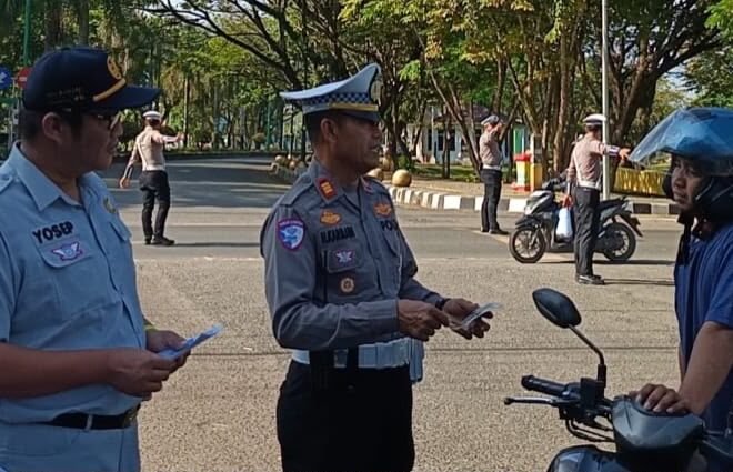 Jasa Raharja dan Satlantas Polres Tapin Gelar Safety Campaign, Ajak Masyarakat Utamakan Keselamatan Berlalu Lintas