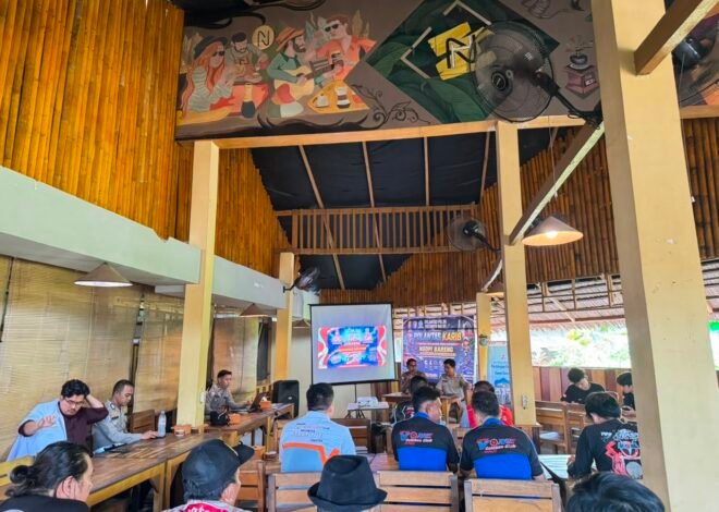 Jasa Raharja Cabang Mamuju dan Ditlantas Polda Sulbar Gelar Safety Campaign dan PPGD Bersama Komunitas Otomotif