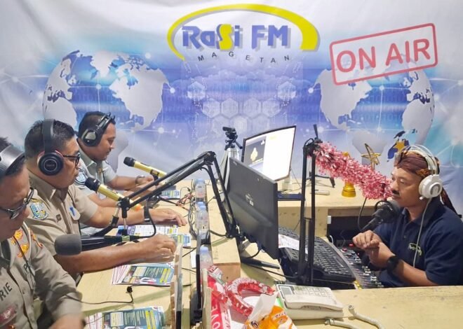 Perluas Informasi Publik, Jasa Raharja Bersama Tim Pembina Samsat Magetan Hadir dalam Talkshow di Rasi FM
