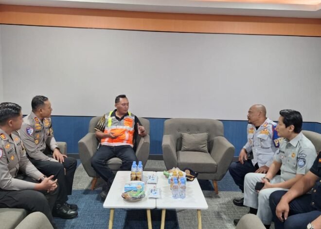 Upaya Peningkatan Keselamatan Lalu Lintas, PT Jasa Raharja (Persero) Cabang Cirebon Gelar Forum Komunikasi Lalu Lintas (FKLL) di Ex. GT Palimanan Utama KM 188 A Tol Cipali Kab Cirebon