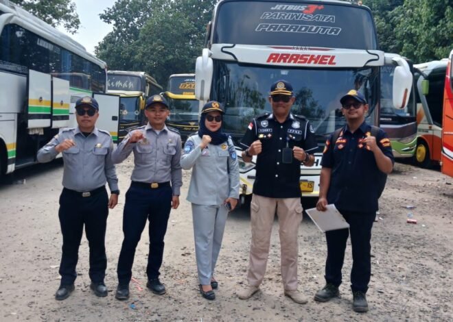 Jasa Raharja Kolaborasi dengan Ditjen Hubdat dan BPTD Kelas II Banten Gelar Rampcheck Angkutan Pariwisata di Pantai Pasir Putih Anyer