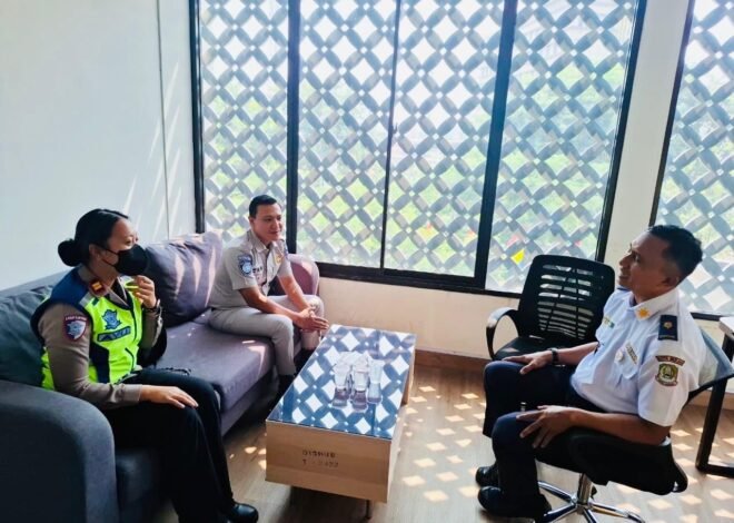 Rapat Koordinasi Sinergitas Program Keselamatan Transportasi Jalan Bersama Dinas Perhubungan dan Polres Metro Bekasi Kota