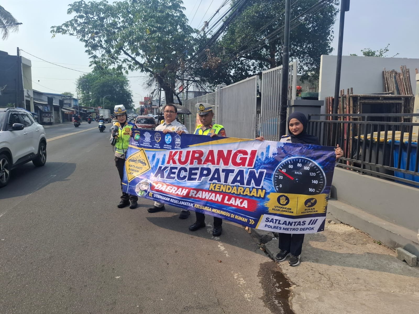 Safety Campaign Bersama Polres Metro Depok, Jasa Raharja Ajak Masyarakat Wujudkan Keselamatan Berlalu Lintas