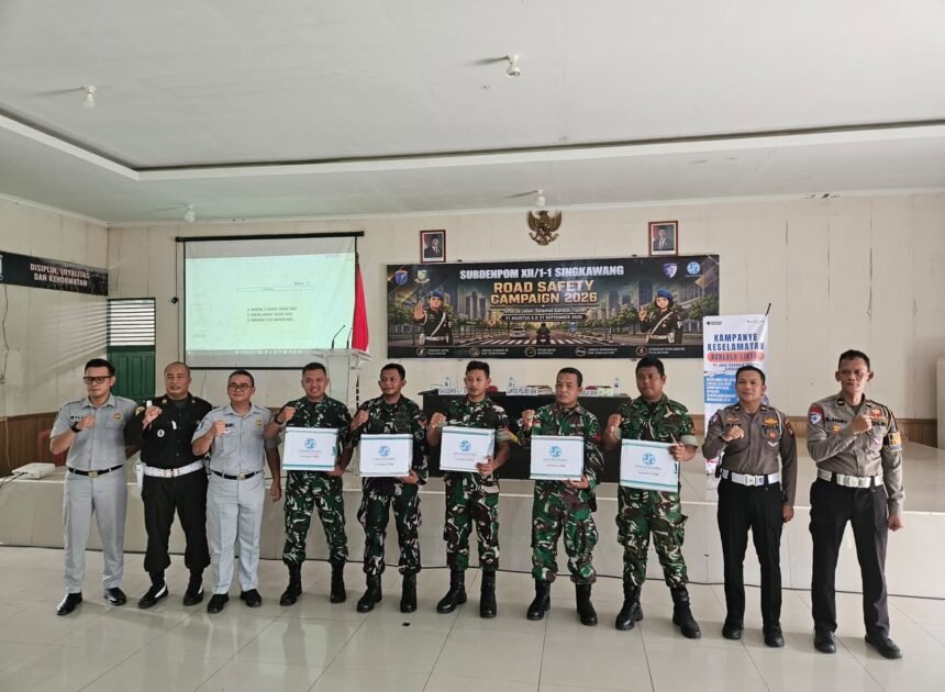 Dorong Budaya Selamat Berkendara, Jasa Raharja Singkawang Bagikan Helm di Tanjungpura Road Safety Campaign 2026