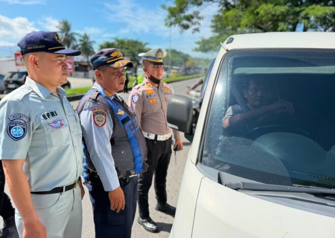Jasa Raharja Sumbar Bersama Satlantas Polresta Padang dan Dishub Tertibkan Kendaraan di By Pass Kuranji