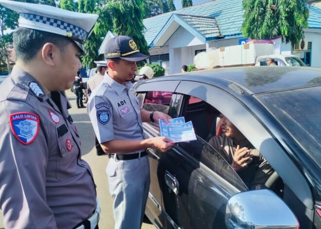 Relaksasi Pajak untuk Masyarakat, Tim Pembina Samsat Pelaihari Gencarkan Sosialisasi di Lapangan