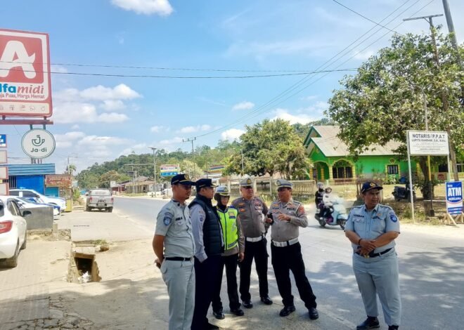 Upaya Tekan Kecelakaan, Jasa Raharja Bersama Ditlantas Polda dan BPTD Sultra Tinjau Lokasi Pemasangan APILL Jalan di Batas Kota Kendari – Konawe