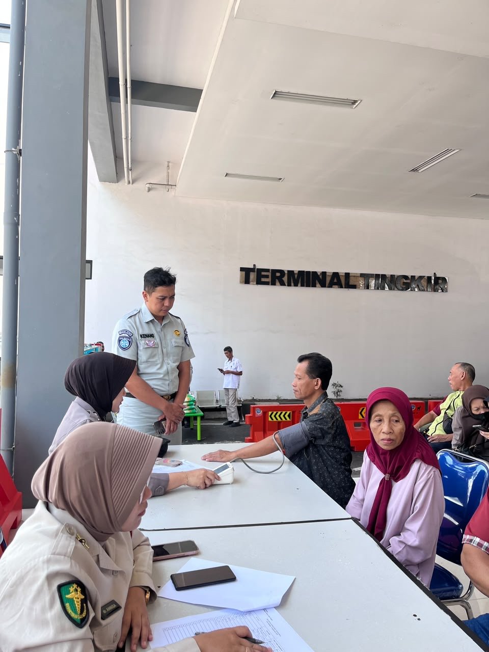 Jasa Raharja Dorong Kesehatan dan Kemudahan Layanan melalui Program MUKL di Terminal Tingkir