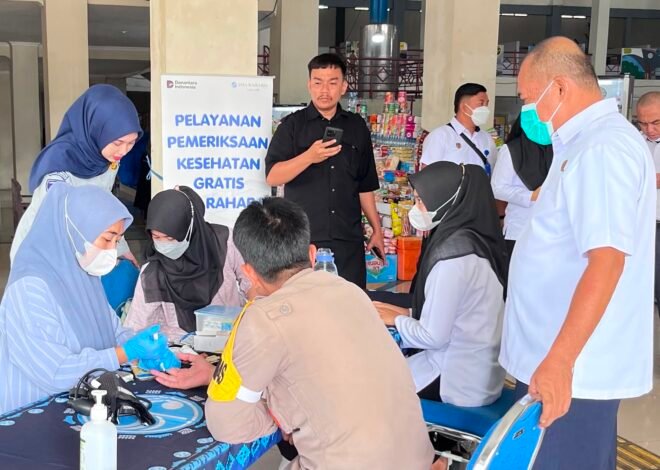 Jasa Raharja Gelar Pemeriksaan Kesehatan Gratis bagi Pengguna Transportasi di Terminal Rajabasa