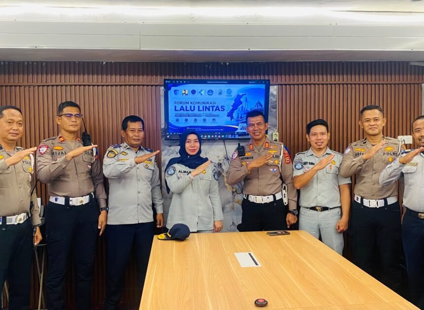 PT Jasa Raharja (Persero) Cabang Parepare Bersama Satlantas dan Dinas Perhubungan Perkuat Sinergi Melalui Forum Komunikasi Lalu Lintas (FKLL) di Kabupaten Barru