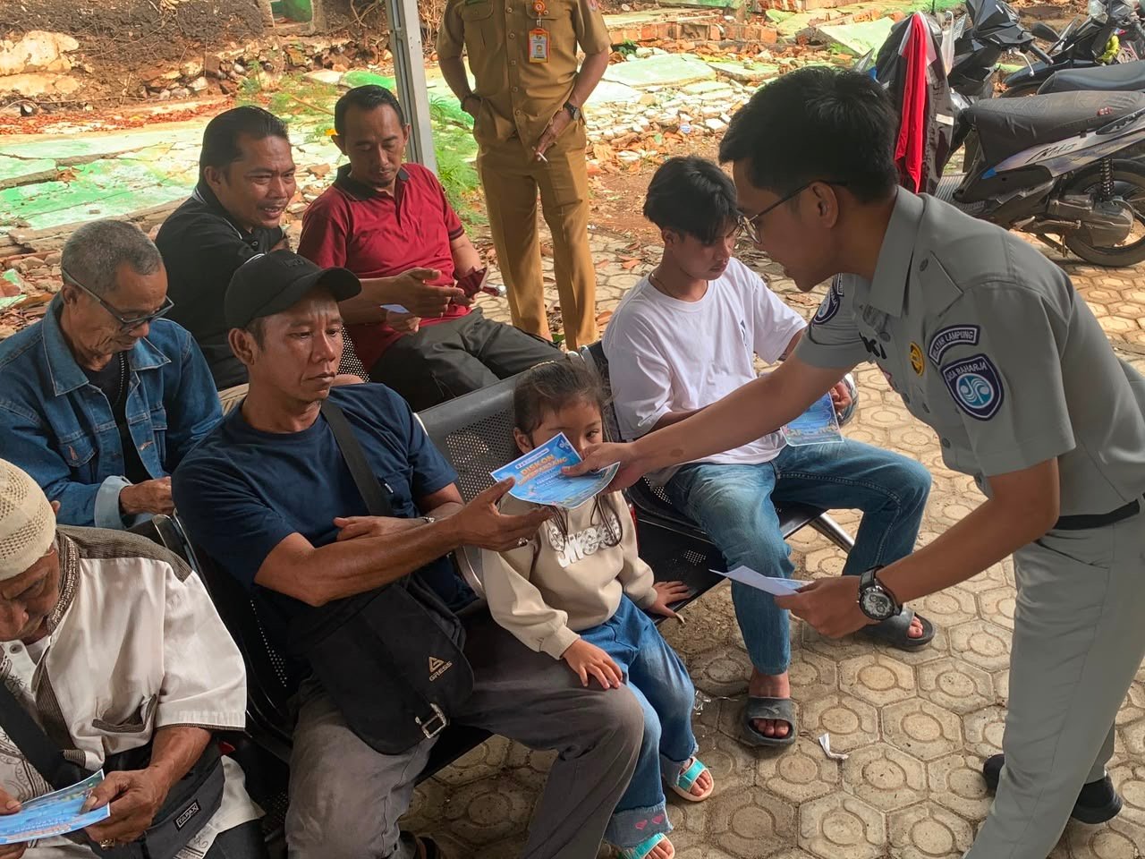 Samsat Desa Bukit Kemuning Perluas Edukasi Program Keringanan Pajak kepada Masyarakat