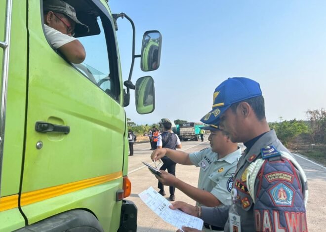 Menjaga Angkutan Tetap Tertib, Penegakan Hukum Berlanjut di Klungkung