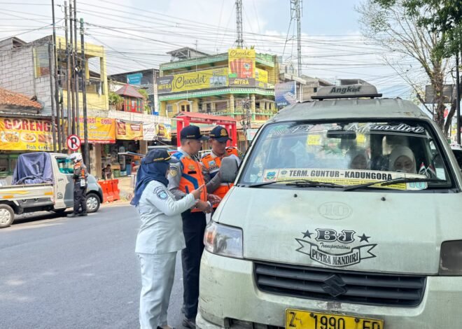 Tim Pembina Samsat Garut Gelar Operasi Gabungan di Bunderan Tarogong, Hasilkan Penerimaan Rp38,99 Juta
