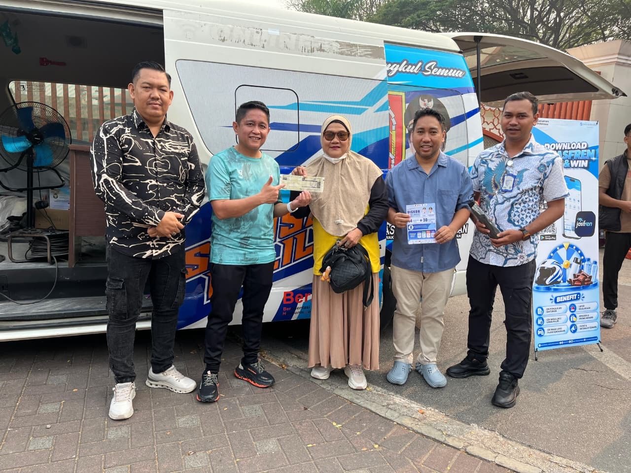 Tim Pembina Samsat Banjarmasin II Hadirkan Layanan Pajak Kendaraan di Car Free Day